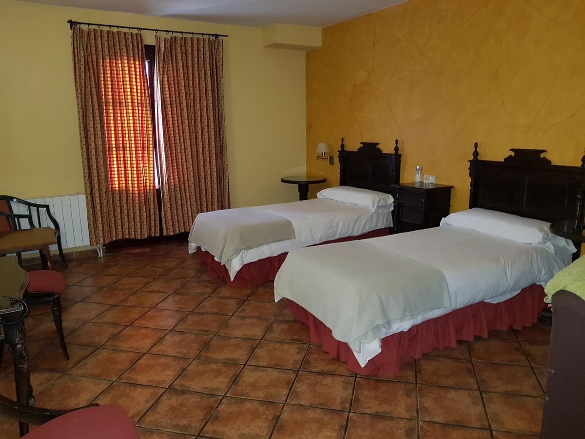 Hotel Rey Sancho IV Santisteban del Puerto 外观 照片